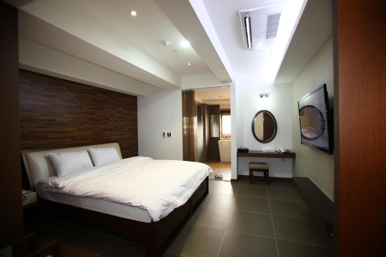 Suwon Reve Hotel Ngoại thất bức ảnh